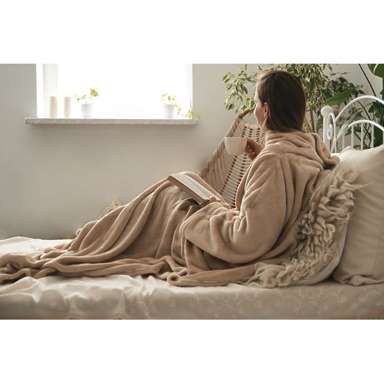 Blanket CASHMERE TOUCH with sleeves - 150 x 210 cm (beige)