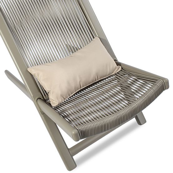 CHILL SAND Patio Furniture Set: Loungers and Table