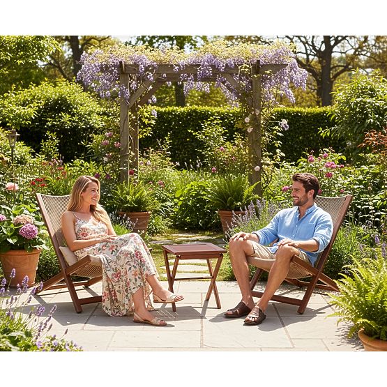 CHILL TOFFI Patio Furniture Set: Loungers and Table