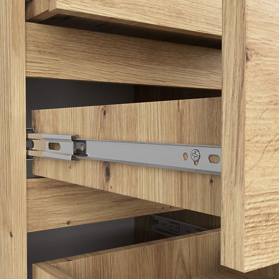 CL5 PK ARTISAN OAK CHEST OF DRAWERS