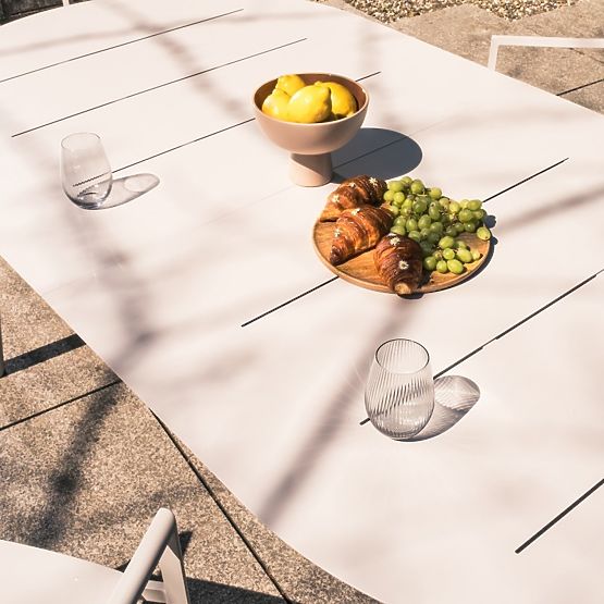 Extendable Garden Table Marinelli 230-300 cm, Aluminum, Light Beige