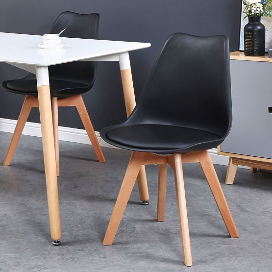 Modern Chair Nantes DSW Black