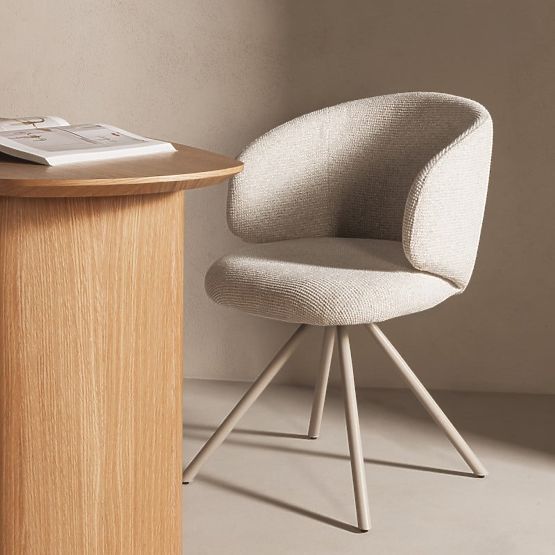 Pearl Swivel Chair Beige