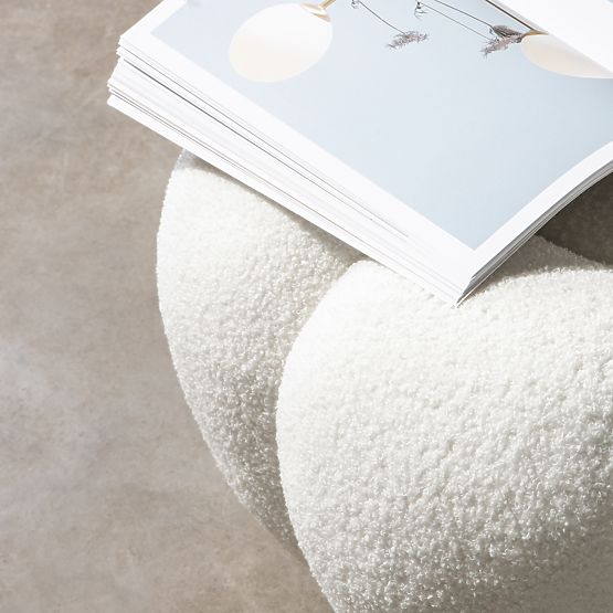 Perugia Pouf, White, Boucle, Rounded Shapes