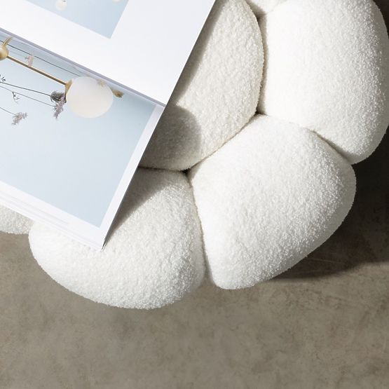 Perugia Pouf, White, Boucle, Rounded Shapes