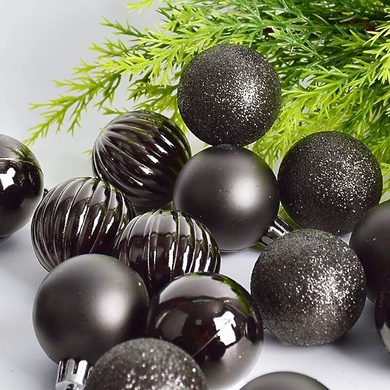 SILVER CHRISTMAS BALLS 36PCS 311433C