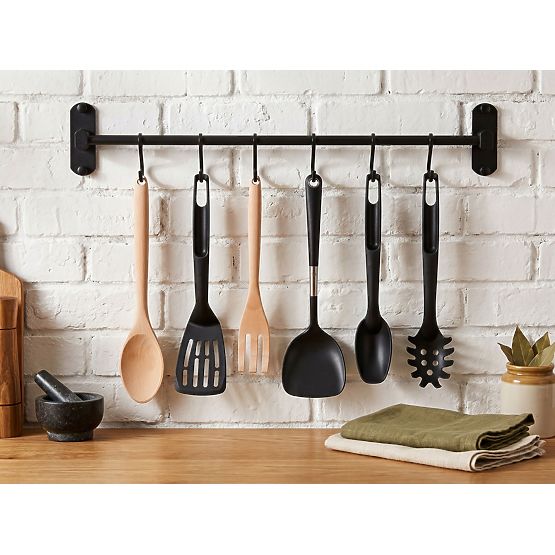 SIVAS Black Kitchen and Bathroom Rail