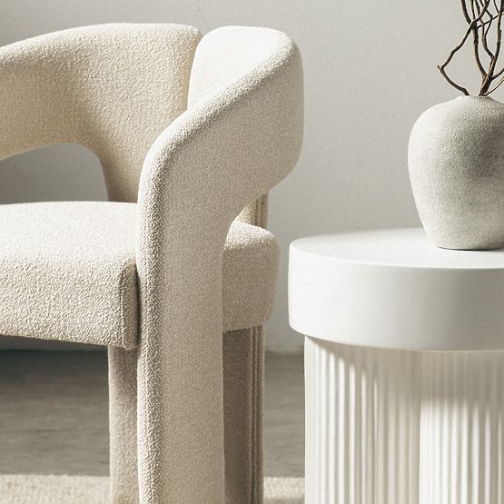 Upholstered Chair Castelo Beige