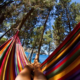 Single Hammock with 40cm Bar 400257 Red, Bluegarden